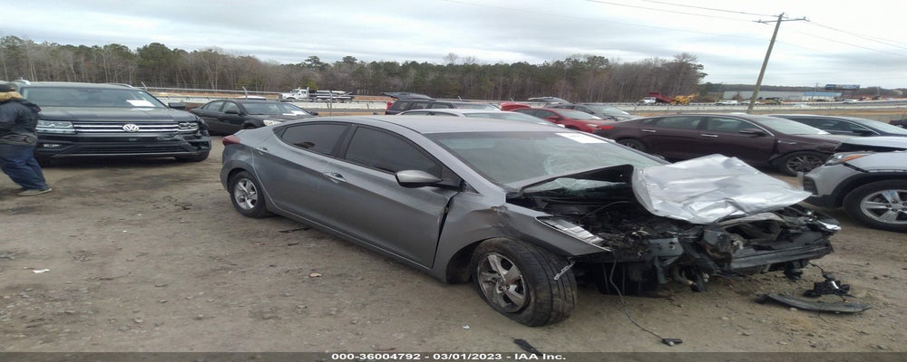 5NPDH4AE2FH647863 2015 HYUNDAI ELANTRA photo no. 1