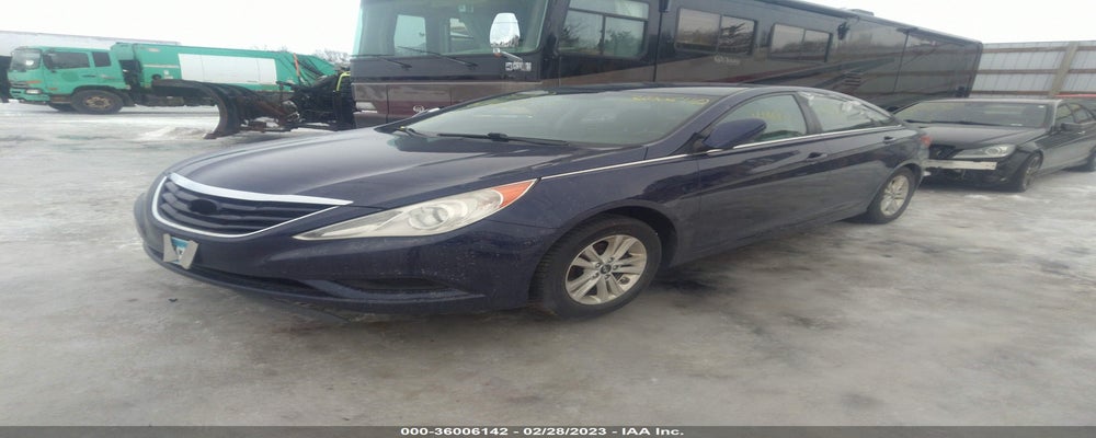 5NPEB4AC9BH050109 2011 HYUNDAI SONATA photo no. 2
