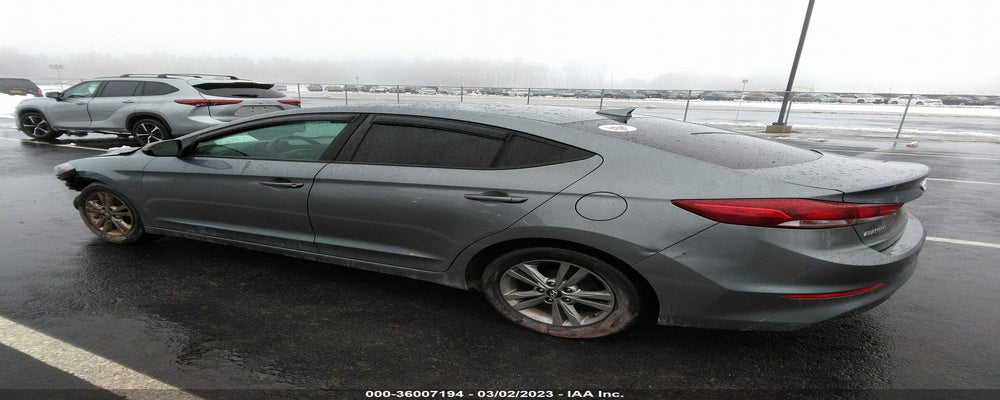 KMHD84LF2HU063568 2017 HYUNDAI ELANTRA photo no. 3
