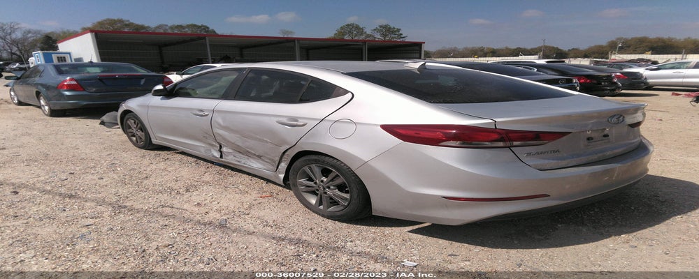 KMHD84LF6HU060740 2017 HYUNDAI ELANTRA photo no. 3