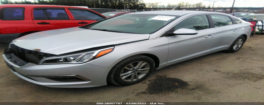 5NPE24AF5FH001456 2015 HYUNDAI SONATA photo no. 2