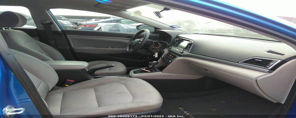 KMHD84LF6HU371973 2017 HYUNDAI ELANTRA photo no. 5