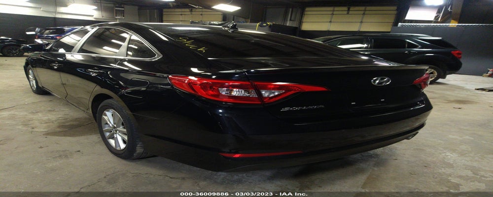 5NPE24AF0HH510258 2017 HYUNDAI SONATA photo no. 3