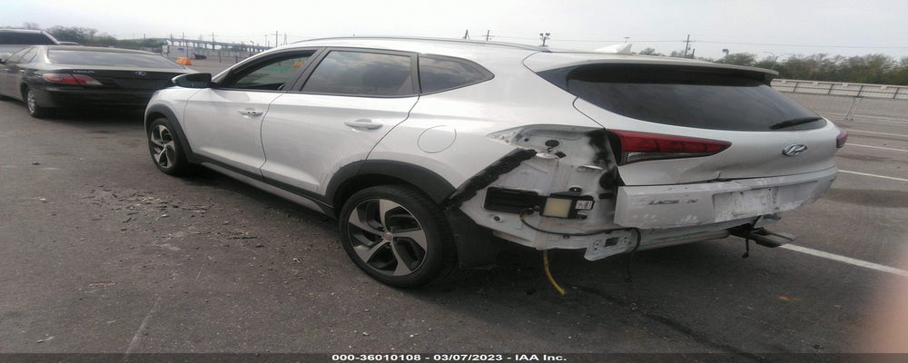 KM8J33AL5JU824846 2018 HYUNDAI TUCSON photo no. 3