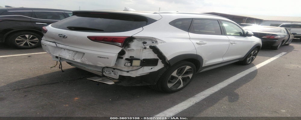 KM8J33AL5JU824846 2018 HYUNDAI TUCSON photo no. 4