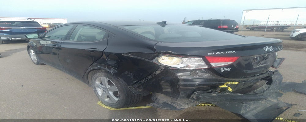 5NPDH4AEXDH407294 2013 HYUNDAI ELANTRA photo no. 3