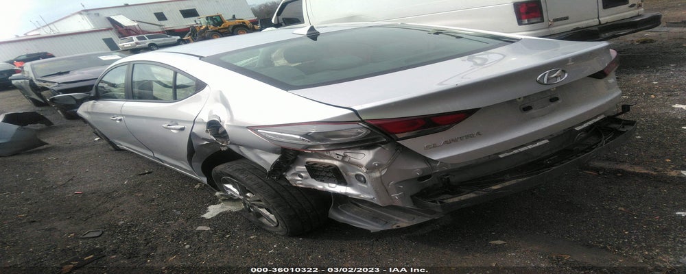 KMHD84LF0HU429611 2017 HYUNDAI ELANTRA photo no. 3