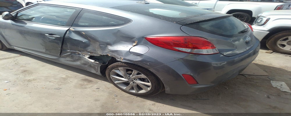 KMHTC6AD0HU320248 2017 HYUNDAI VELOSTER photo no. 6