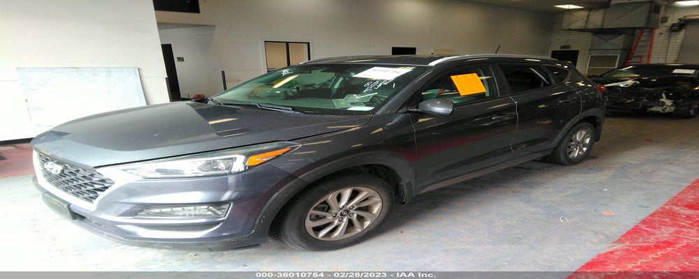 KM8J33A44HU313471 2017 HYUNDAI TUCSON photo no. 2