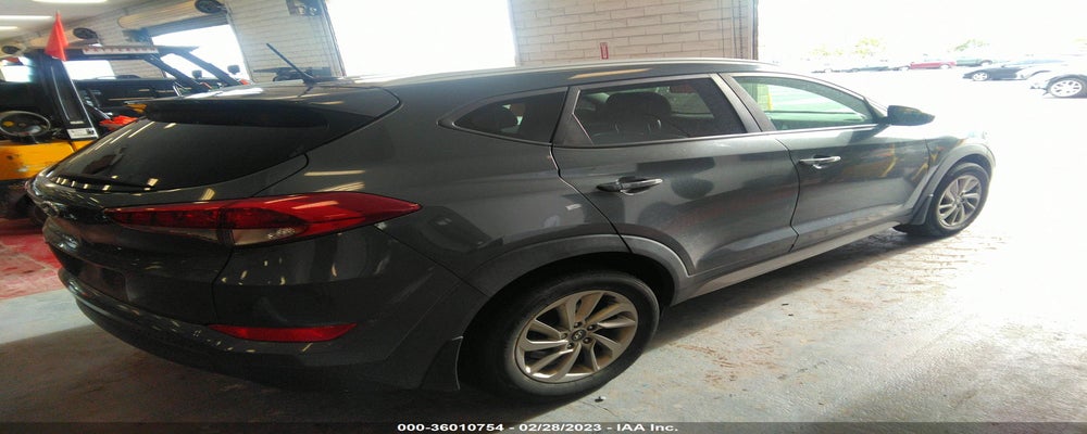KM8J33A44HU313471 2017 HYUNDAI TUCSON photo no. 4