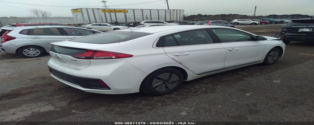 KMHC75LCXNU271039 2022 HYUNDAI IONIQ HYBRID photo no. 4