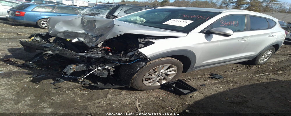 KM8J3CA44HU273098 2017 HYUNDAI TUCSON photo no. 2