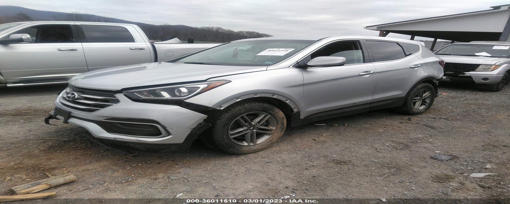 5XYZTDLB5JG562944 2018 HYUNDAI SANTA FE SPORT photo no. 2
