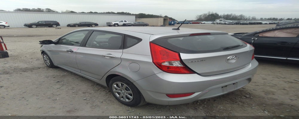 KMHCT5AE8DU059898 2013 HYUNDAI ACCENT photo no. 3