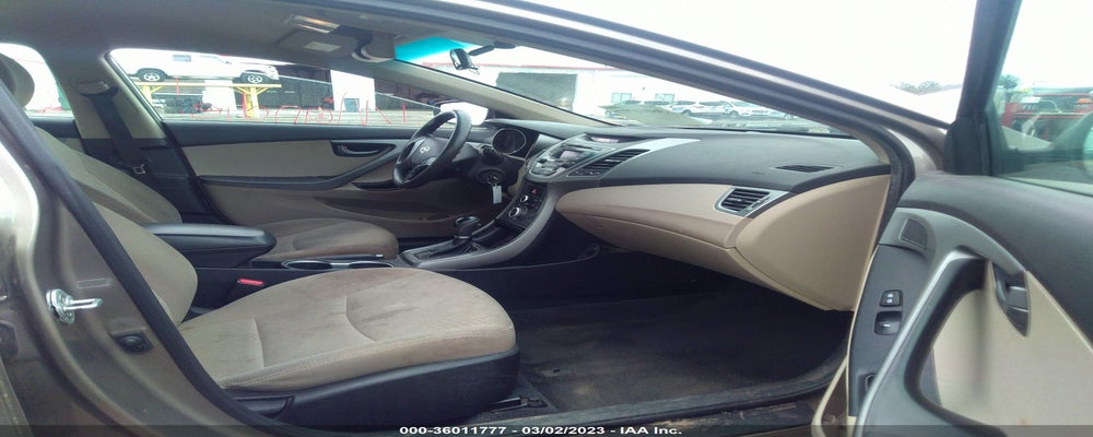 5NPDH4AE3FH614869 2015 HYUNDAI ELANTRA photo no. 5