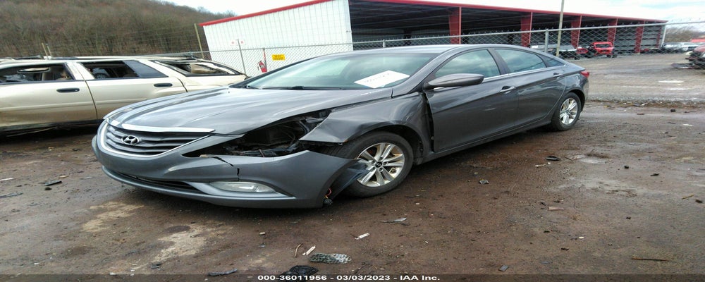 5NPEB4AC6DH700937 2013 HYUNDAI SONATA photo no. 2
