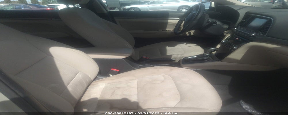 KMHD84LF0HU250310 2017 HYUNDAI ELANTRA photo no. 5