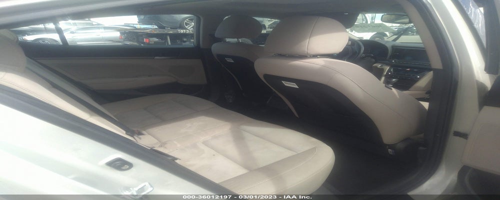 KMHD84LF0HU250310 2017 HYUNDAI ELANTRA photo no. 8