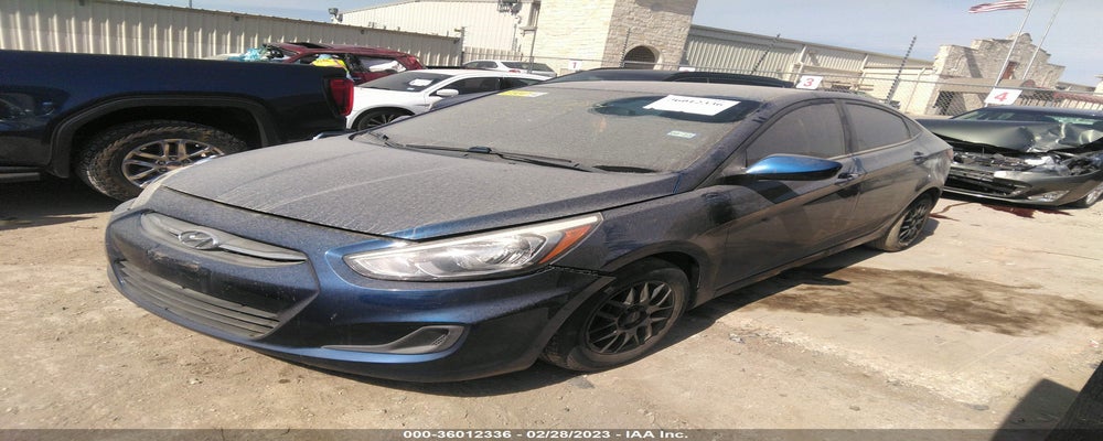 KMHCT4AE6HU308585 2017 HYUNDAI ACCENT photo no. 2