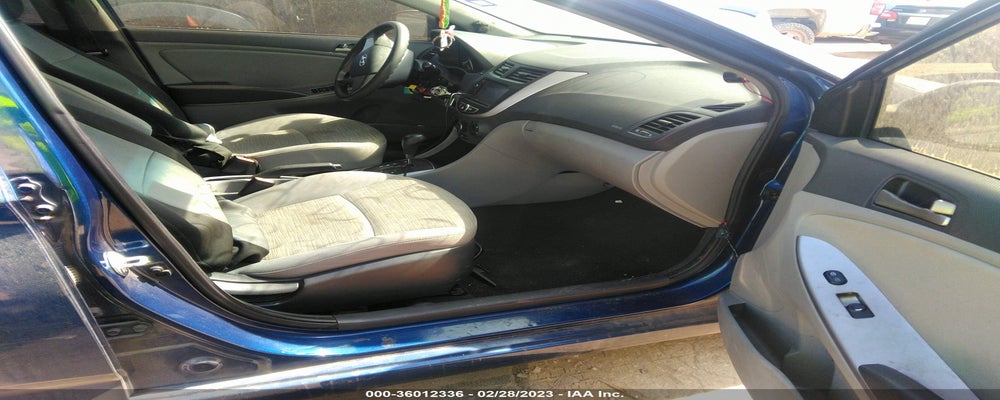 KMHCT4AE6HU308585 2017 HYUNDAI ACCENT photo no. 5
