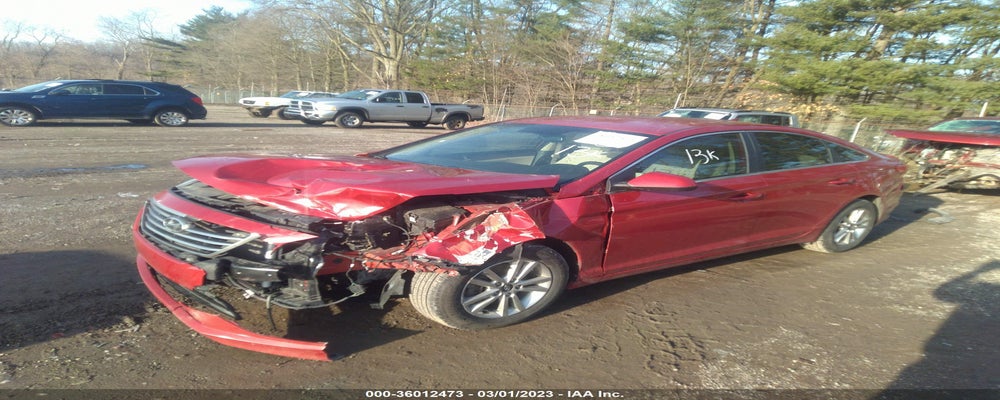 5NPE24AF8HH456143 2017 HYUNDAI SONATA photo no. 2