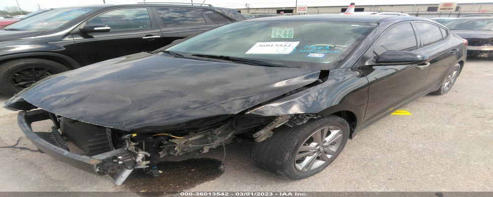 5NPD84LFXHH004704 2017 HYUNDAI ELANTRA photo no. 2