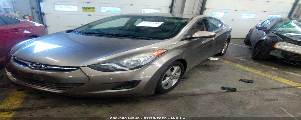 5NPDH4AE5DH327286 2013 HYUNDAI ELANTRA photo no. 2