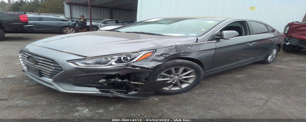 5NPE24AF0JH619129 2018 HYUNDAI SONATA photo no. 2