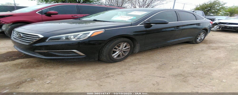 5NPE24AF6HH587992 2017 HYUNDAI SONATA photo no. 2