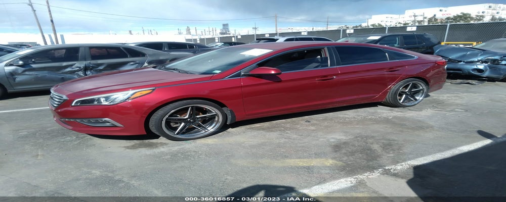 5NPE24AF0FH096508 2015 HYUNDAI SONATA photo no. 2