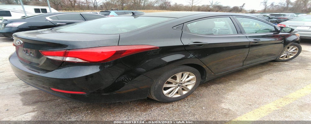 KMHDH4AE7FU301079 2015 HYUNDAI ELANTRA photo no. 4