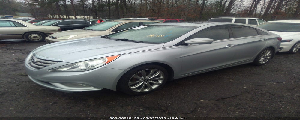 5NPEC4AC7DH790581 2013 HYUNDAI SONATA photo no. 2