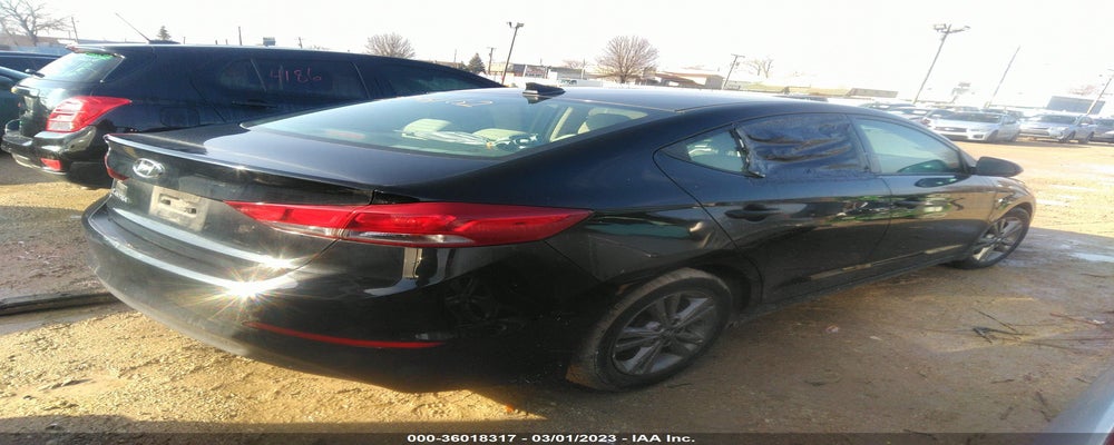 5NPD84LF2JH280557 2018 HYUNDAI ELANTRA photo no. 4