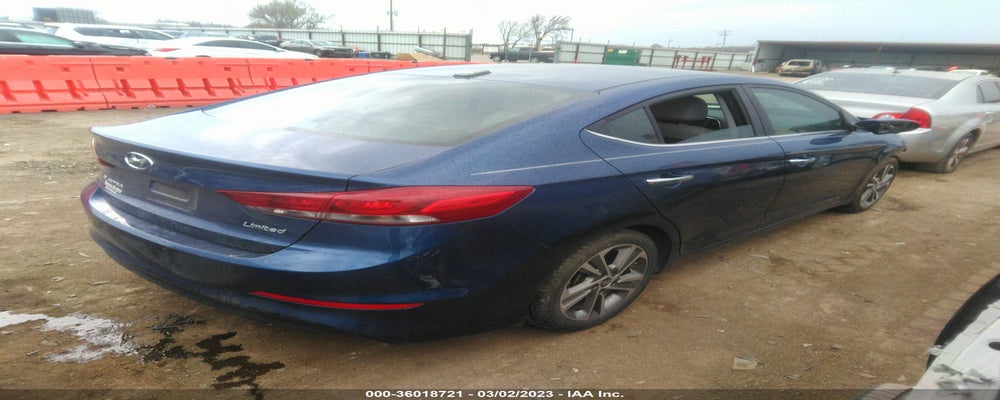 5NPD84LF9HH012762 2017 HYUNDAI ELANTRA photo no. 4