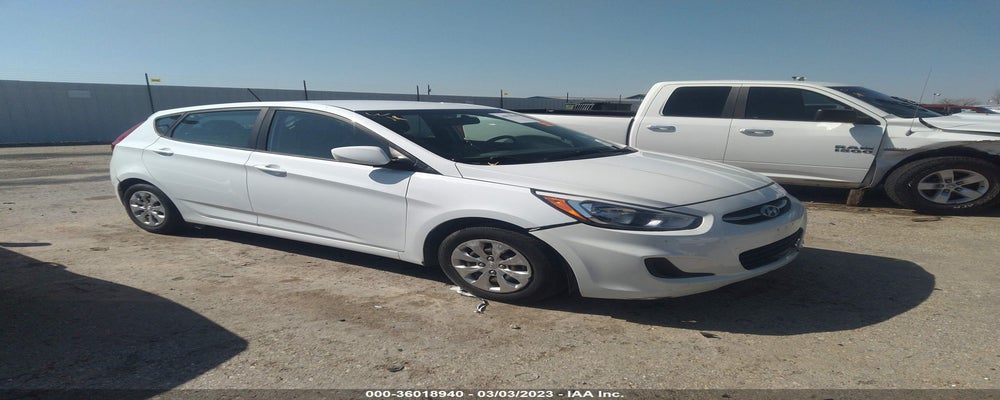 KMHCT5AE4HU329800 2017 HYUNDAI ACCENT photo no. 9