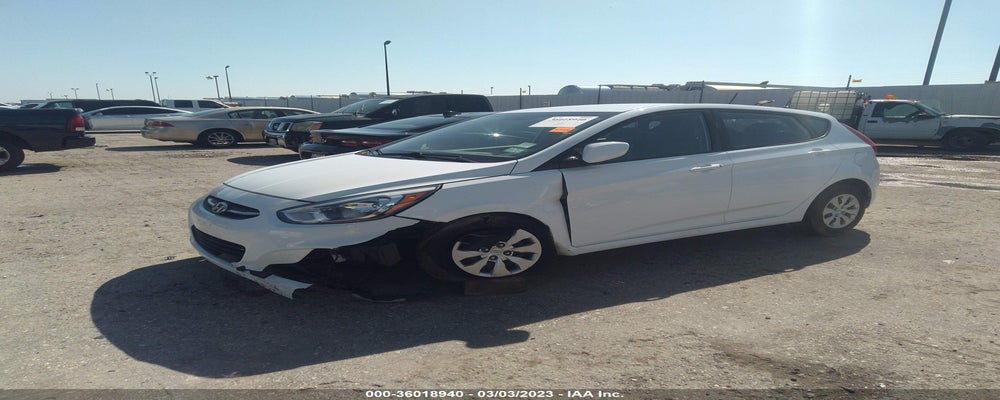 KMHCT5AE4HU329800 2017 HYUNDAI ACCENT photo no. 2