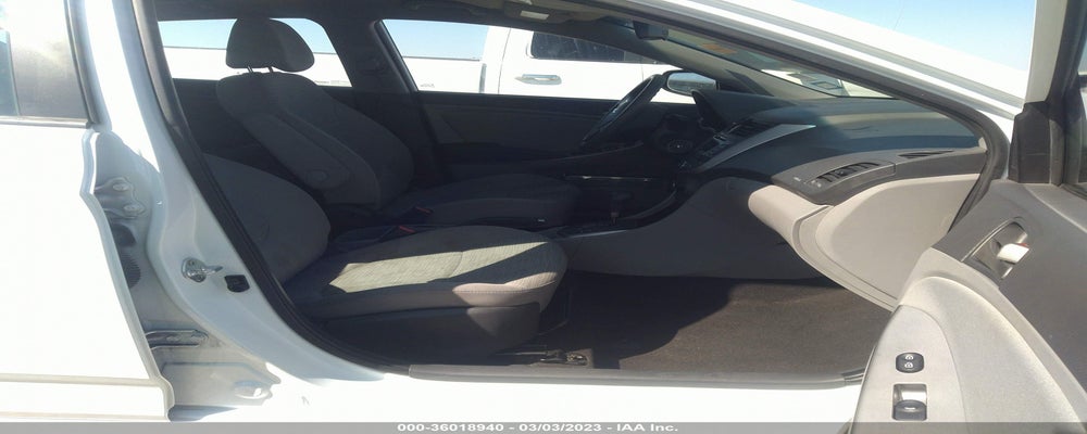 KMHCT5AE4HU329800 2017 HYUNDAI ACCENT photo no. 5