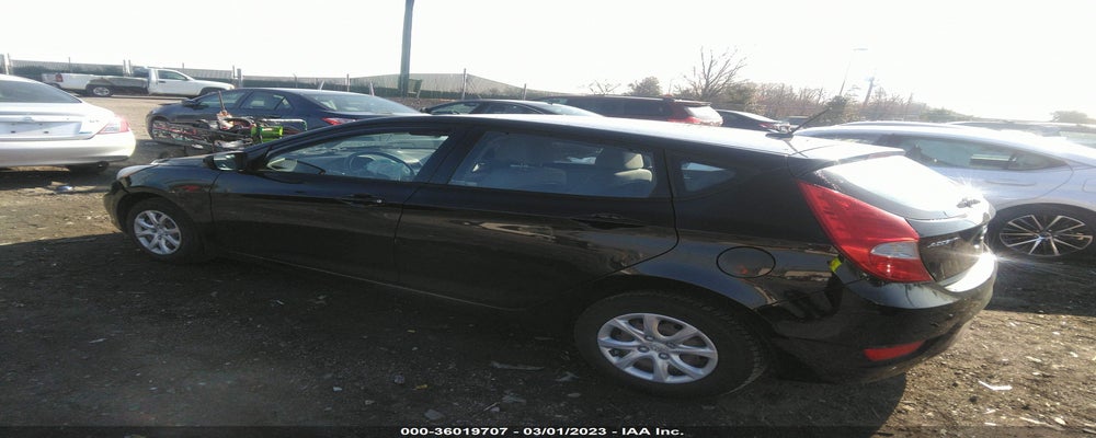 KMHCT5AE4DU099458 2013 HYUNDAI ACCENT photo no. 3