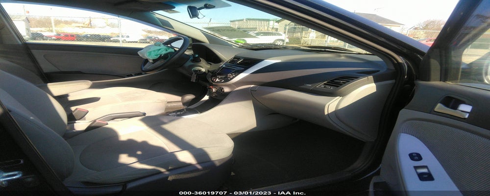 KMHCT5AE4DU099458 2013 HYUNDAI ACCENT photo no. 5