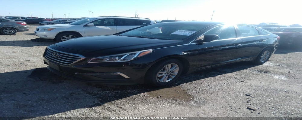 5NPE24AF0FH248982 2015 HYUNDAI SONATA photo no. 2