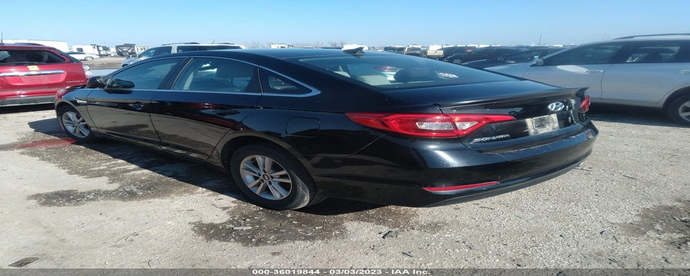 5NPE24AF0FH248982 2015 HYUNDAI SONATA photo no. 3