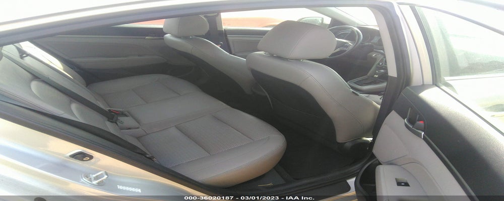 KMHD84LF8HU146907 2017 HYUNDAI ELANTRA photo no. 8