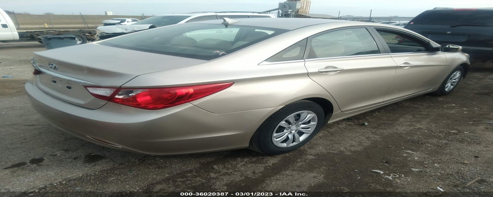 5NPEB4ACXBH249167 2011 HYUNDAI SONATA photo no. 4
