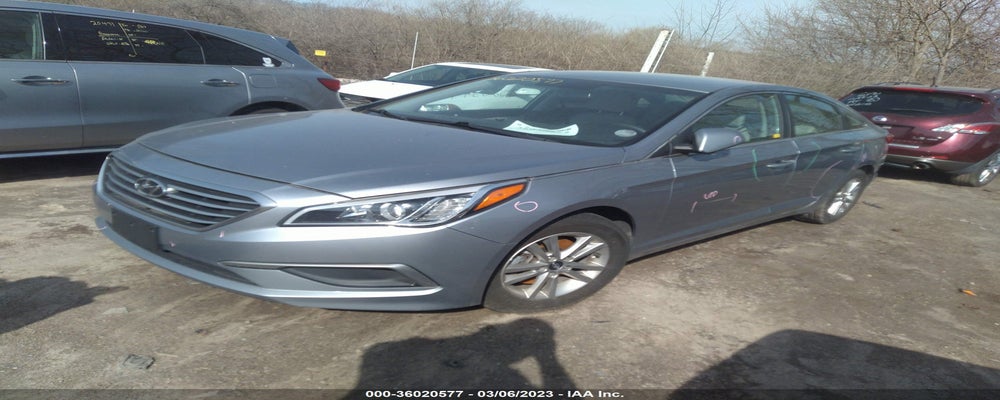 5NPE24AF1GH374589 2016 HYUNDAI SONATA photo no. 2