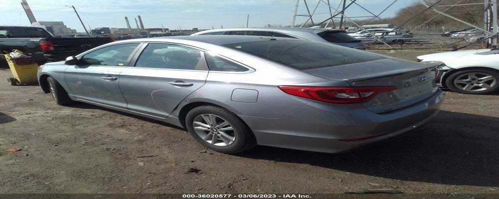 5NPE24AF1GH374589 2016 HYUNDAI SONATA photo no. 3