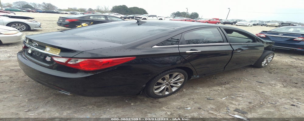 5NPEC4AC7DH624416 2013 HYUNDAI SONATA photo no. 4