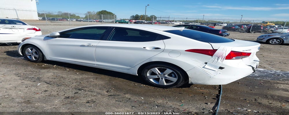 5NPDH4AE4DH430912 2013 HYUNDAI ELANTRA photo no. 3
