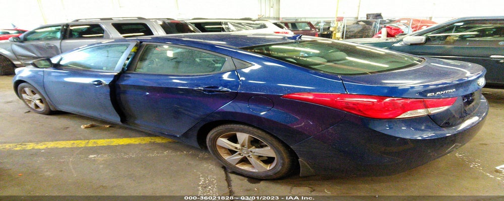 KMHDH4AE3DU499401 2013 HYUNDAI ELANTRA photo no. 3