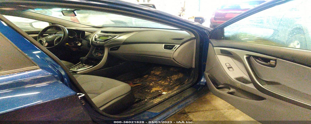 KMHDH4AE3DU499401 2013 HYUNDAI ELANTRA photo no. 5