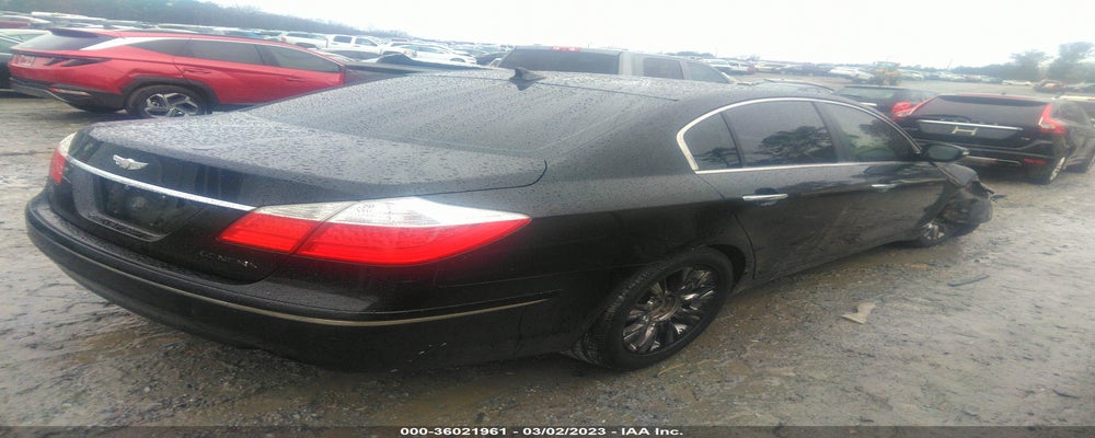 KMHGC4DE6BU114692 2011 HYUNDAI GENESIS photo no. 4